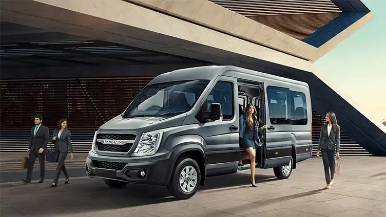 How to Choose the Right Urbania Van Rental in Chennai for Your Trip