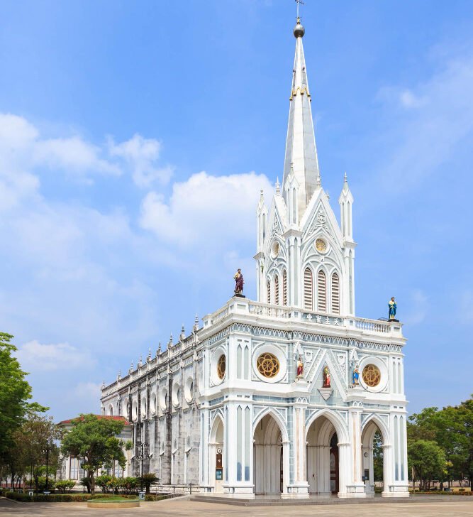 Chennai to Velankanni van rental
